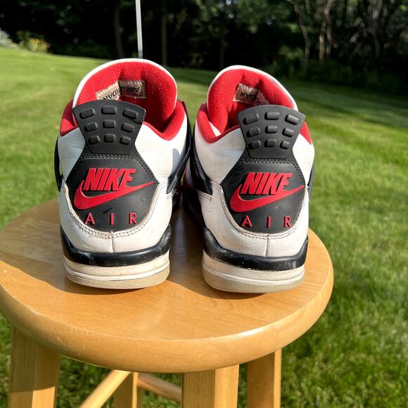 Nike Air Jordan 4 Retro OG Fire Red 2020 Men\'s Shoes - Size 10 - Ships Now main image 6
